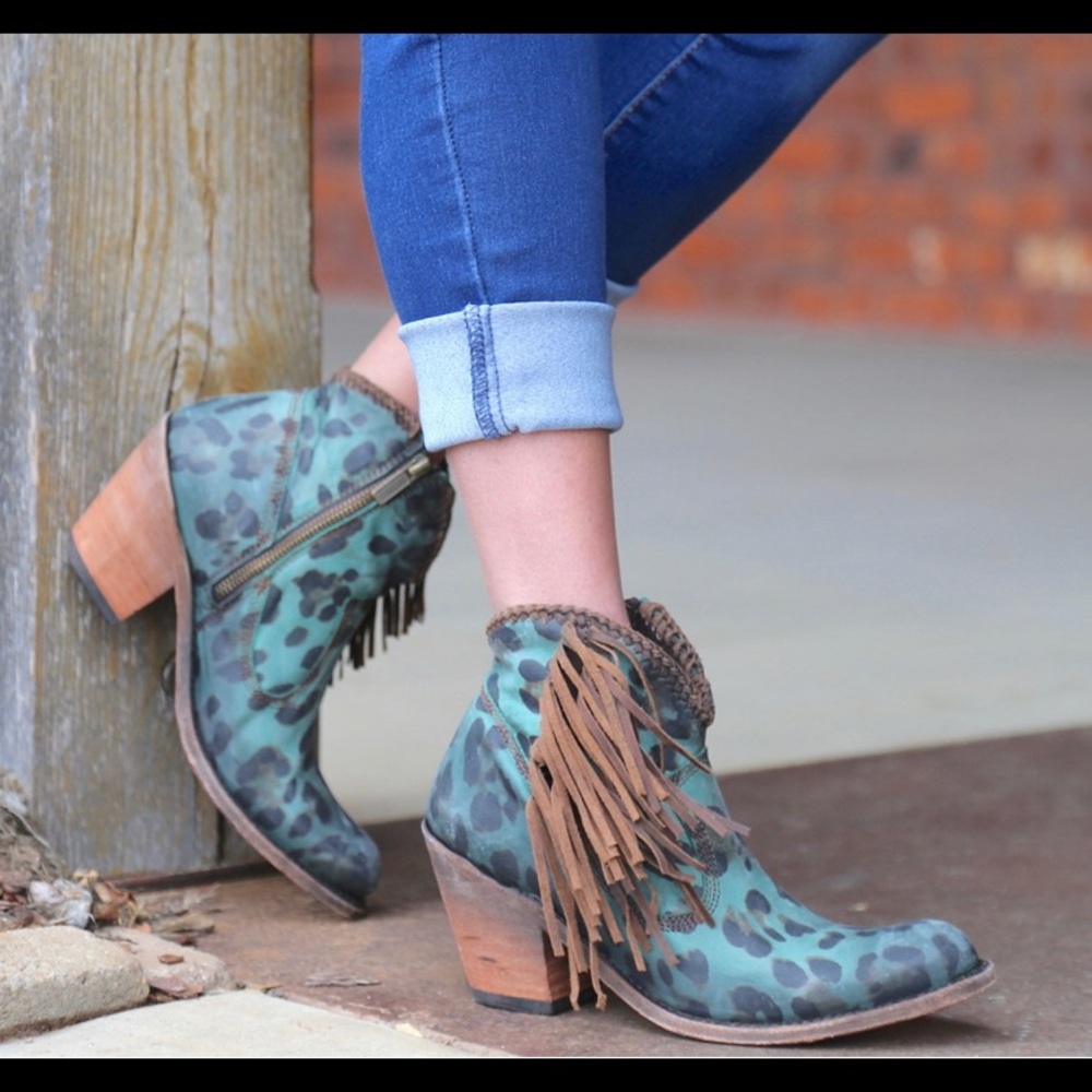 Liberty Black Chita Turquesa country western/cowboy ankle boots 7.5